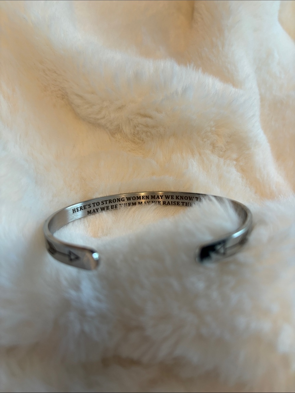 Engraved Silver Inspirational Cuff Bracelet NEW Gift Strong Women